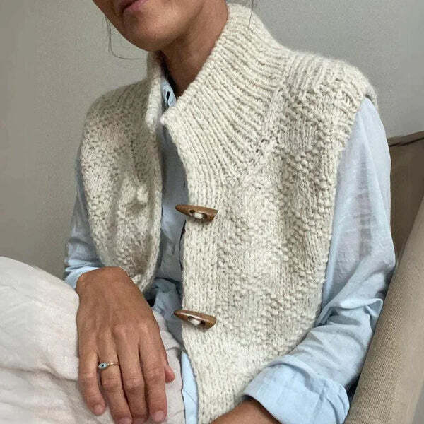 Silje Strickweste mit Stehkragen